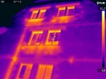 farbig dargestellt in der Thermografie sind die Bereiche der Heizung und Leitungen